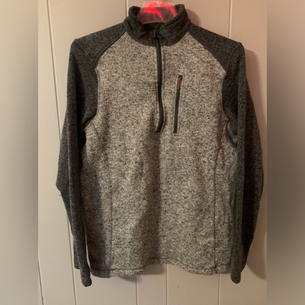 Men's Medium Gray 1/4 Zip Pullover Woolrich Sweater Polyester Mock Neck